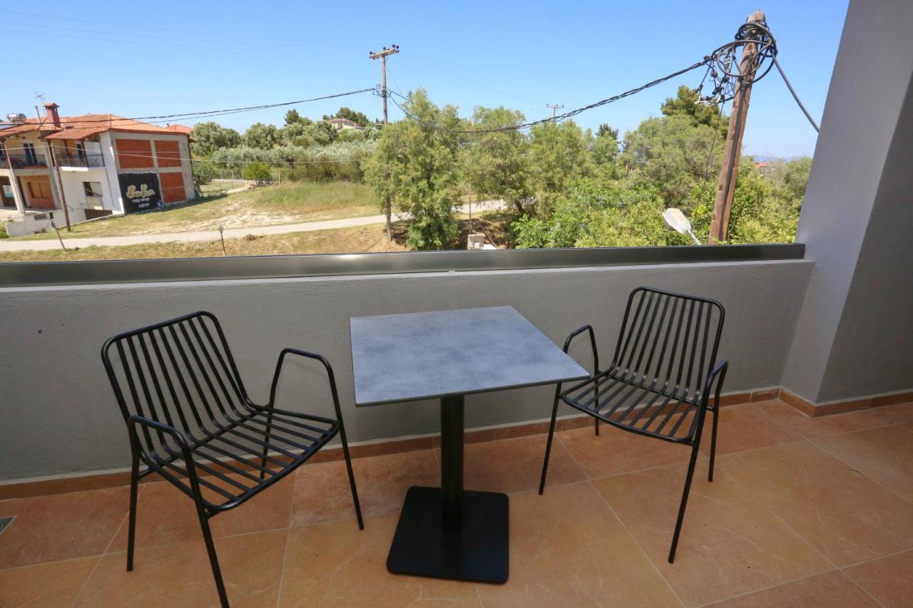 Agreste Luxury Apartments Paliouri Esterno foto