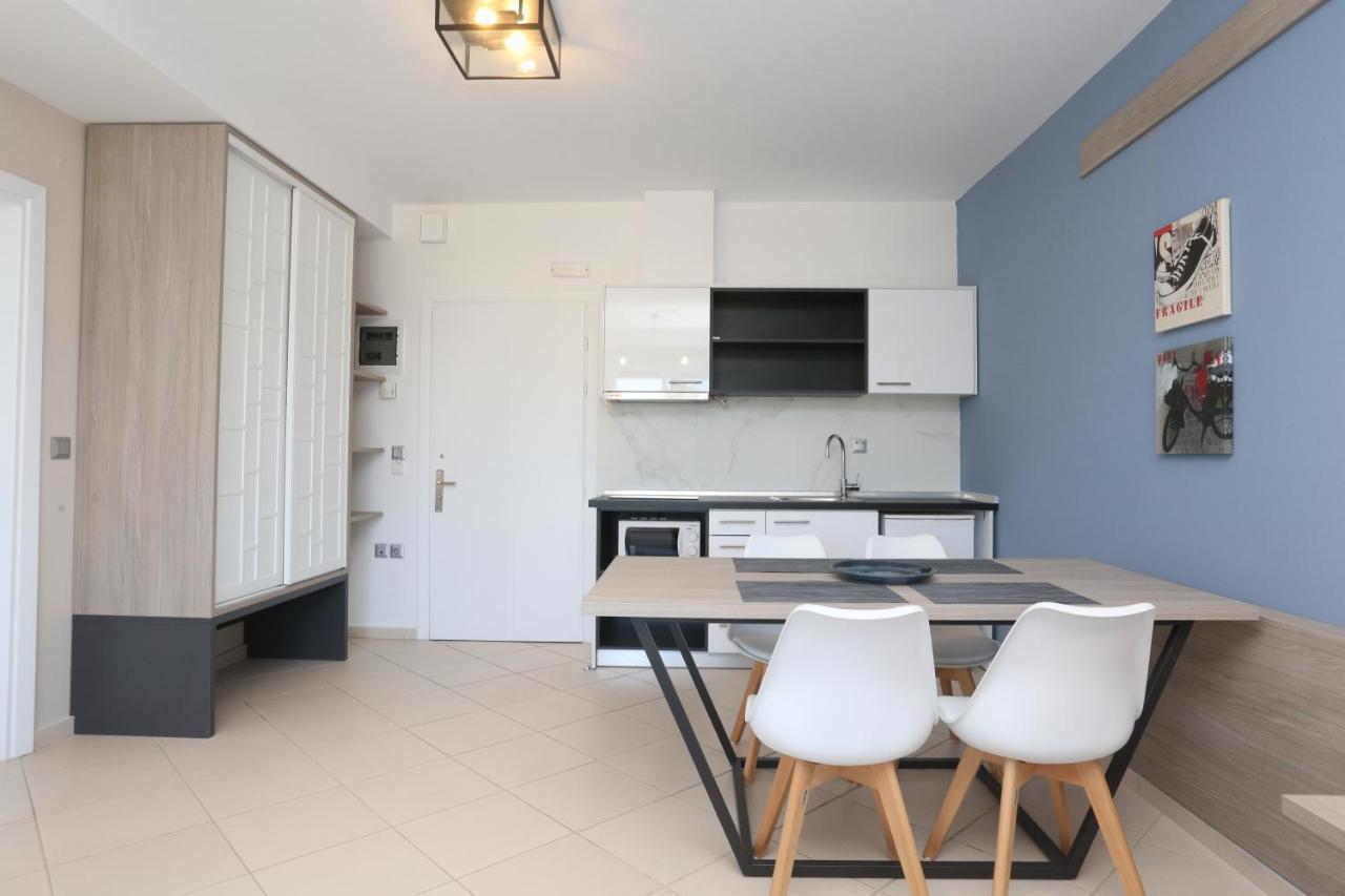 Agreste Luxury Apartments Paliouri Esterno foto